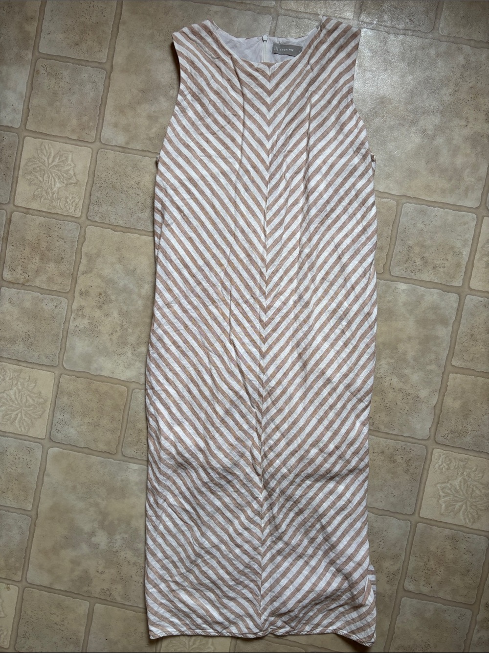 Everlane The Linen Bias Cut Chevron Maxi Sleevless Tan White Dress Size 8
